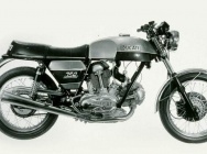 Мотоцикл Ducati 750GT 1973 фото