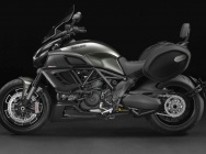 Мотоцикл Ducati Diavel Strada 2013 фото