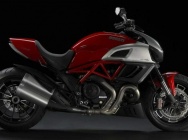 Мотоцикл Ducati Diavel 2011 фото