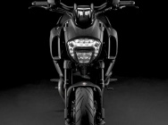 Мотоцикл Ducati Diavel 2015 фото