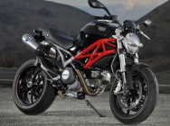 Мотоцикл Ducati Monster 796 2010 фото