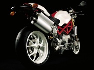 Мотоцикл Ducati Monster S4RS Testastretta 2006 фото