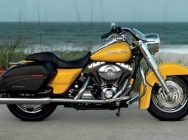 Мотоцикл Harley Davidson FLHRS Road King Custom 2006 фото