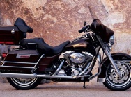 Мотоцикл Harley Davidson FLHTC Electra Glide Classic 2005 фото
