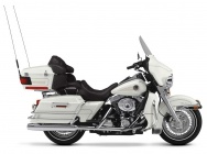 Мотоцикл Harley Davidson FLHTCU Ultra Classic Electra Glide 2001 фото