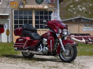 Мотоцикл Harley Davidson FLHTCU Ultra Classic Electra Glide 2012 фото