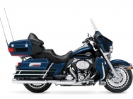Мотоцикл Harley Davidson FLHTCU Ultra Classic Electra Glide 2013 фото