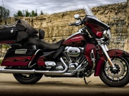 Мотоцикл Harley Davidson FLHTCUSE6 Ultra Classic Electra Glide Limited CVO 2011 фото