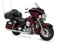 Мотоцикл Harley Davidson FLHTCUSE6 Ultra Classic Electra Glide Limited CVO 2011 фото