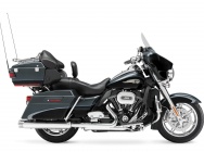 Мотоцикл Harley Davidson FLHTCUSE8 Ultra Classic Electra Glide 110th Anniversary CVO 2013 фото