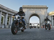 Мотоцикл Harley Davidson LiveWire 2014 фото