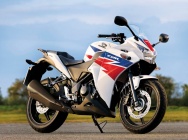 Мотоцикл Honda CBR 250 R 2013 фото