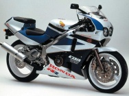 Мотоцикл Honda CBR 400RR 1988 фото