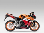 Мотоцикл Honda CBR 600 RR 2013 фото