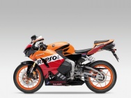 Мотоцикл Honda CBR 600 RR 2013 фото