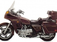 Мотоцикл Honda GL 1100 Gold Wing 1981 фото