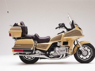 Мотоцикл Honda GL 1200 Goldwing 1984 фото