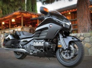 Мотоцикл Honda GLX 1800 Goldwing F6B 2013 фото