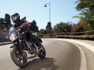 Мотоцикл Honda NC 700 S 2012 фото