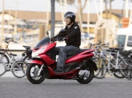 Мотоцикл Honda PCX 150 2012 фото