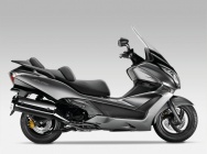 Мотоцикл Honda SW-T600 2012 фото