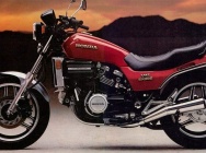 Мотоцикл Honda VF 700S Sabre V40 1984 фото