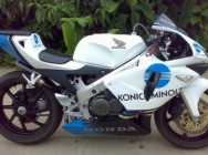 Мотоцикл Honda VFR 400R Konica Minolta Replica 2007 фото