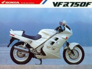 Мотоцикл Honda VFR 750F-J 1988 фото