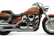 Мотоцикл Honda VTX 1300C 2003 фото