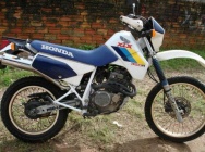Мотоцикл Honda XLX 350R 1985 фото