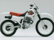 Мотоцикл Honda XR 200R 1999 фото