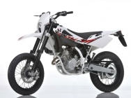 Мотоцикл Husqvarna SMS 4 2011 фото