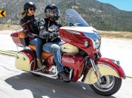 Мотоцикл Indian Roadmaster 2015 фото