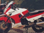 Мотоцикл Kawasaki GPX 750R 1988 фото