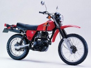 Мотоцикл Kawasaki KL250 1980 фото