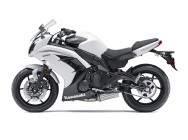 Мотоцикл Kawasaki Ninja 650 2013 фото