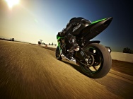 Мотоцикл Kawasaki Ninja ZX-10R 2010 фото