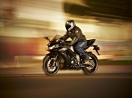 Мотоцикл Kawasaki Ninja ZX-10R 2010 фото