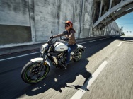 Мотоцикл Kawasaki VN 650 Vulcan S 2015 фото