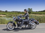 Мотоцикл Kawasaki Vulcan 900 Classic SE 2011 фото