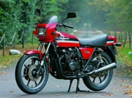 Мотоцикл Kawasaki Z 550GP 1981 фото