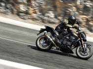 Мотоцикл Kawasaki Z750R 2012 фото