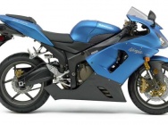 Мотоцикл Kawasaki ZX-6R Ninja 2005 фото