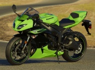 Мотоцикл Kawasaki ZX-6R Ninja 2011 фото