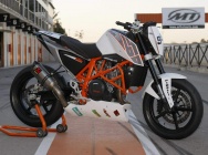 Мотоцикл KTM 690 Duke Track 2012 фото
