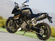 Мотоцикл KTM 990 Super Duke 2011 фото