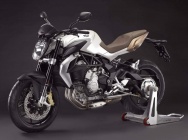 Мотоцикл MV Agusta Brutale 675 2012 фото