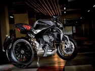 Мотоцикл MV Agusta Brutale 800 Dragster 2008 фото