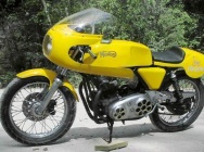 Мотоцикл Norton Commando 750 Production Racer 1972 фото