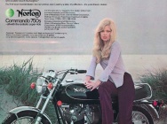 Мотоцикл Norton Commando 750 Roadster MKII 1972 фото